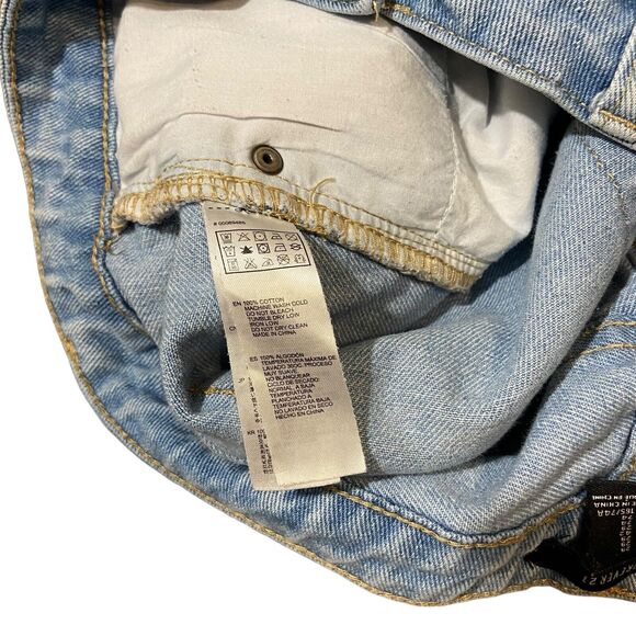 Forever 21 Size 29 Distressed High Rise Button Fly Cuffed Hem Denim Jean Shorts - Picture 10 of 16